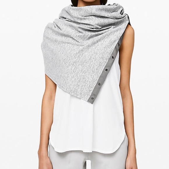 lululemon athletica Accessories - NWT Lululemon Vinyasa Scarf